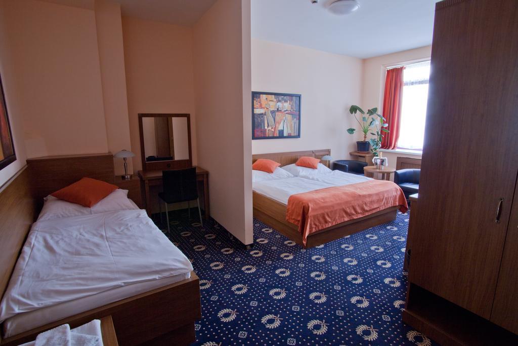 Penzion Gremium Hotel Bratislava Phòng bức ảnh