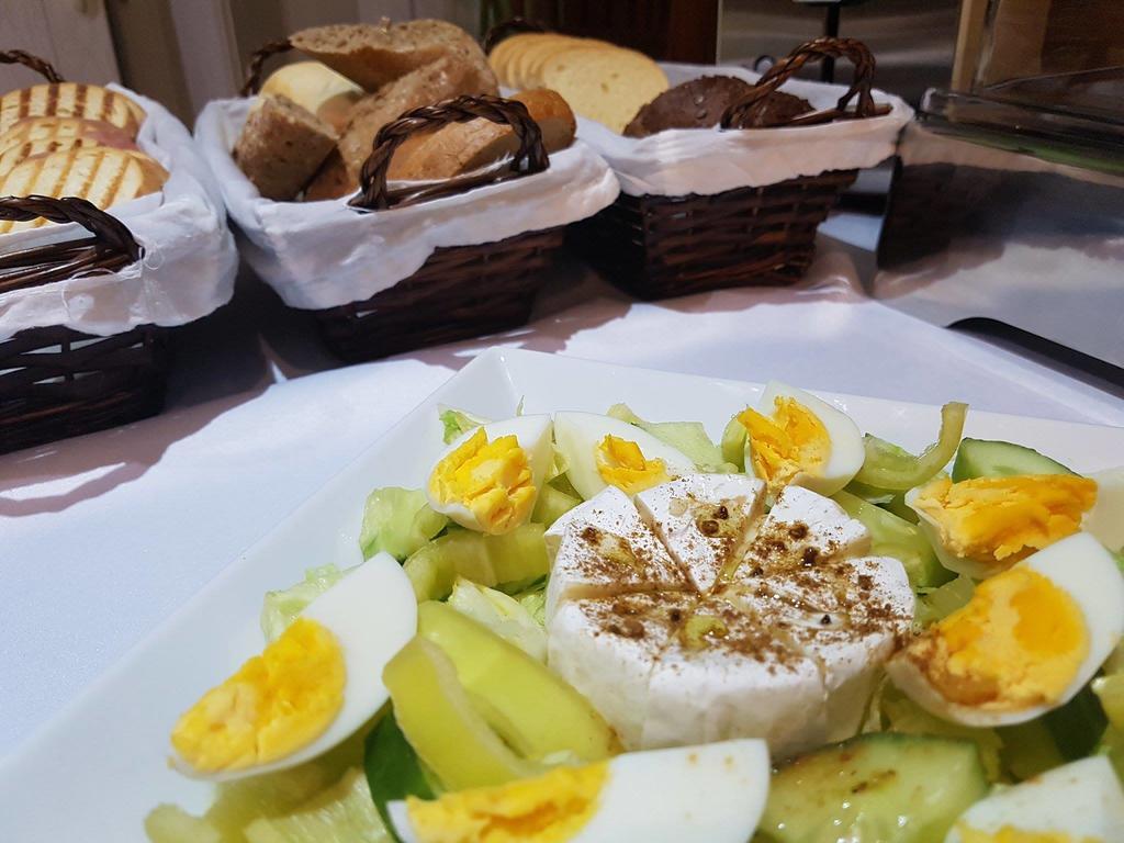 Penzion Gremium Hotel Bratislava Ngoại thất bức ảnh
